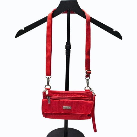 Baggallini Mini Red Crossbody Wristlet Detachable Strap Pockets - Picture 1 of 9